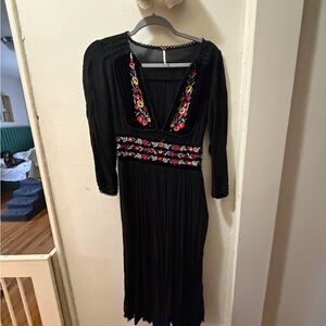 Elegant Black Floral Embroidered Dress